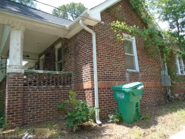 604 Chandler Avenue, High Point, NC 27262 - #2