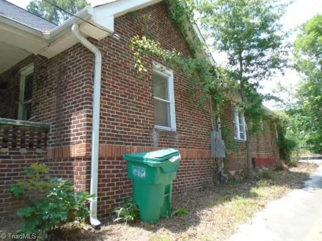 604 Chandler Avenue, High Point, NC 27262 - #3