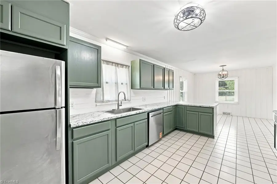 306 Oakgrove Drive, Graham, NC 27253 - #3