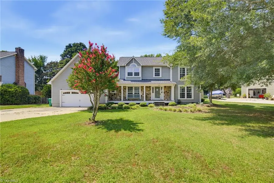 3809 Oak Forest Drive, High Point, NC 27265 - #3