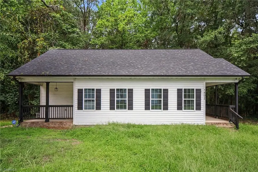 1402 Essex Avenue, Gastonia, NC 28052 - #2