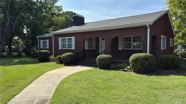 417 W Main Street, Yadkinville, NC 27055