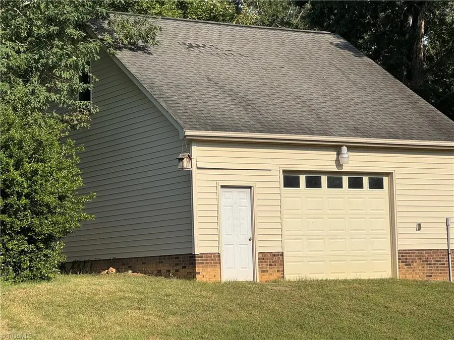 804 Lauras Lane, Albemarle, NC 28001 - #3