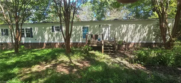 208 Murdock Drive, North Wilkesboro, NC 28659