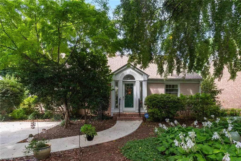 211 E Avondale Drive, Greensboro, NC 27403 - #1
