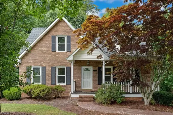 929 Kensal Green Drive, Kernersville, NC 27284
