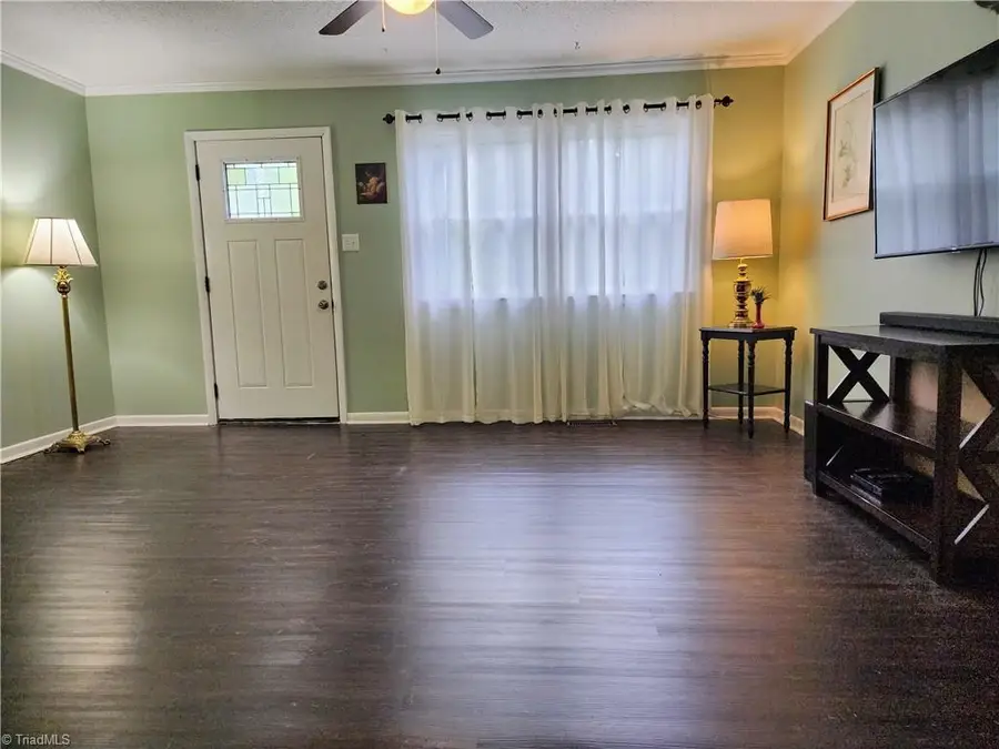 1801 Glenside Drive, Greensboro, NC 27405 - #3