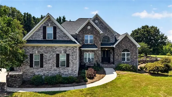 493 Mashie Drive, Summerfield, NC 27358