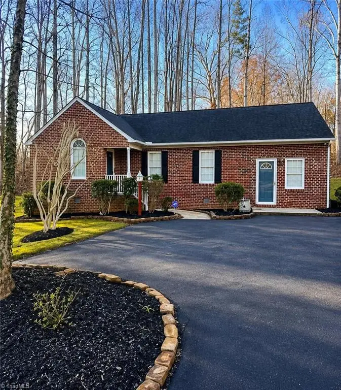 804 Salem Court, Asheboro, NC 27205 - #1