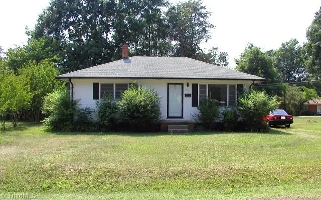 204 West Street, Mebane, NC 27302 - #1