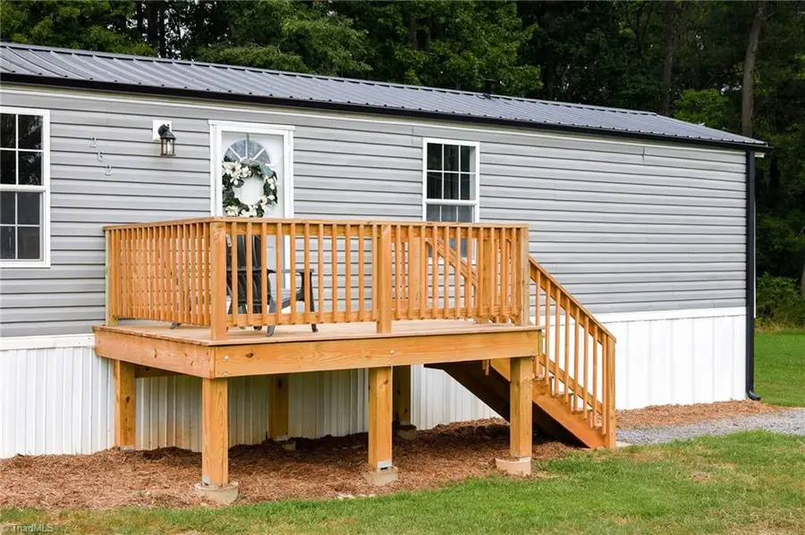 262 Glendale Avenue, Thomasville, NC 27360 - #2