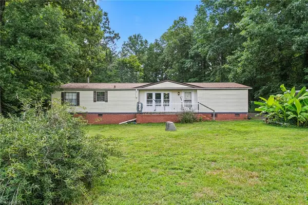 535 Nc Highway 100, Whitsett, NC 27377