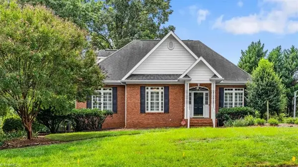 5250 Meadowlark Glen Lane, Winston-Salem, NC 27106