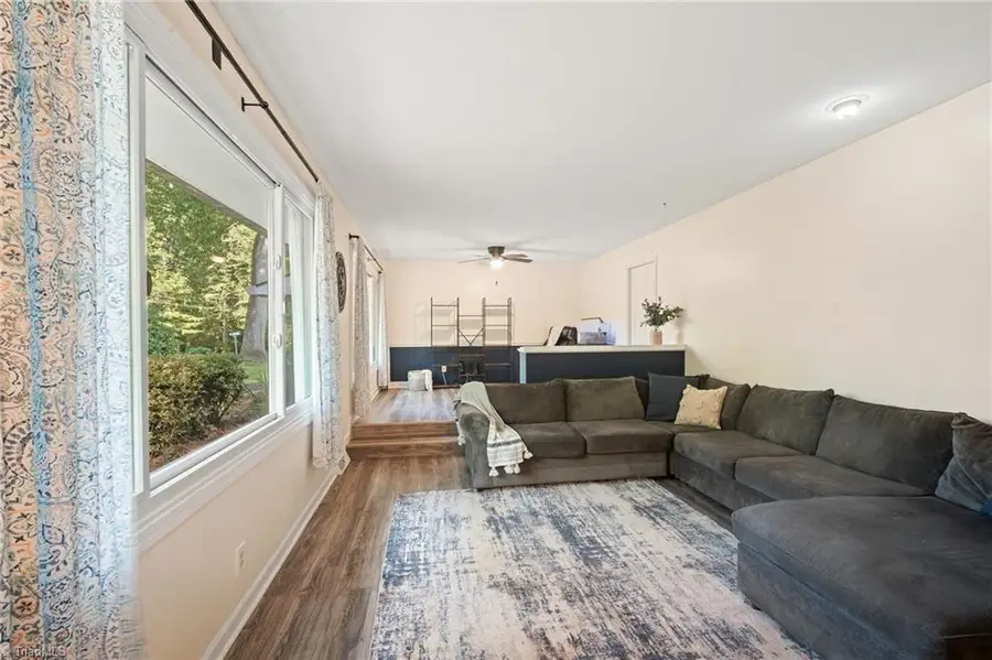 3620 Chelmsford Drive, Winston Salem, NC 27105 - #3