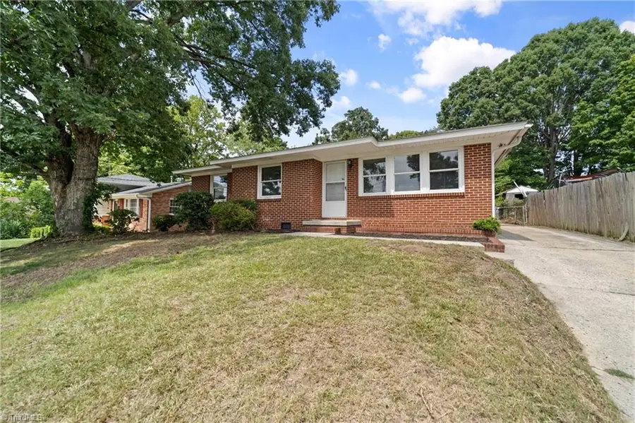 1814 W Meadowview Road, Greensboro, NC 27403 - #2