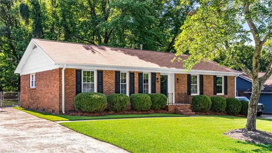 708 Woodlake Drive, Greensboro, NC 27406 - #2