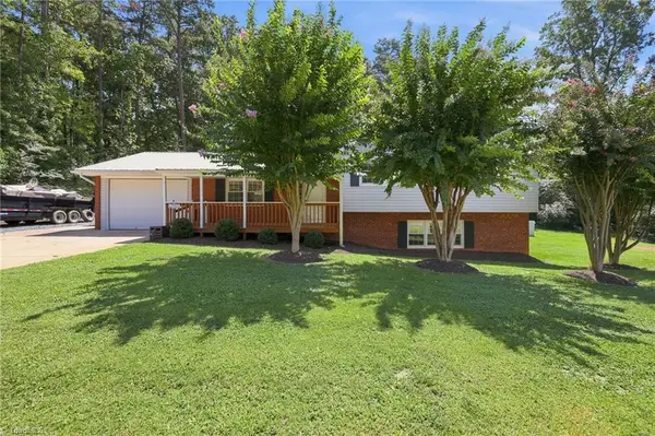 484 Newbern Avenue, Asheboro, NC 27205