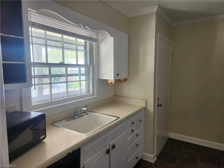 2922 Ramsgate Court, Winston Salem, NC 27106 - #2