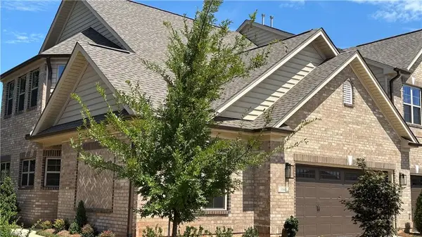 1040 Beechcraft Drive, Mebane, NC 27302