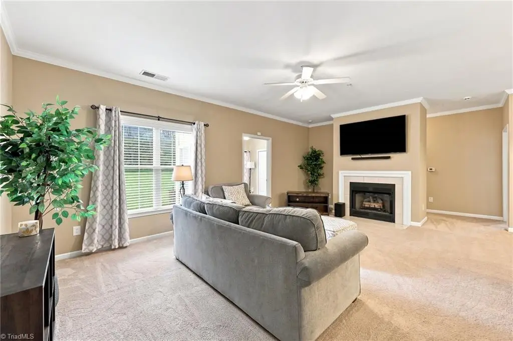 6941 Hanesbrook Circle #104, Clemmons, NC 27012 - #1