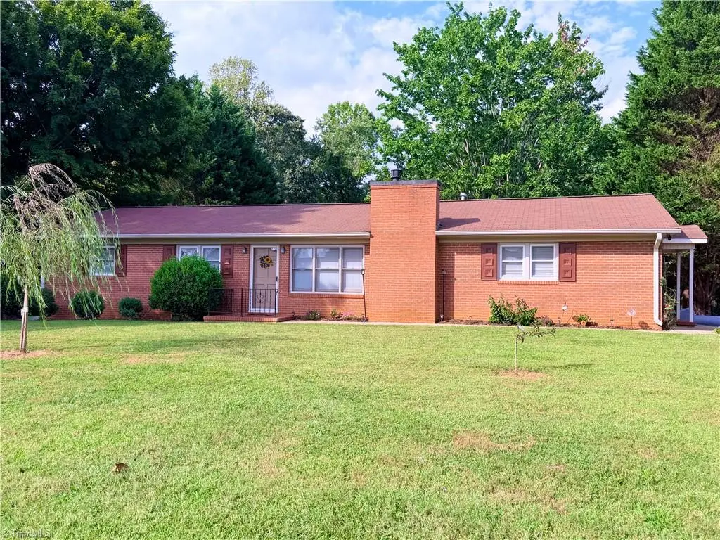 776 Country Club Drive, State Road, NC 28676 - #1