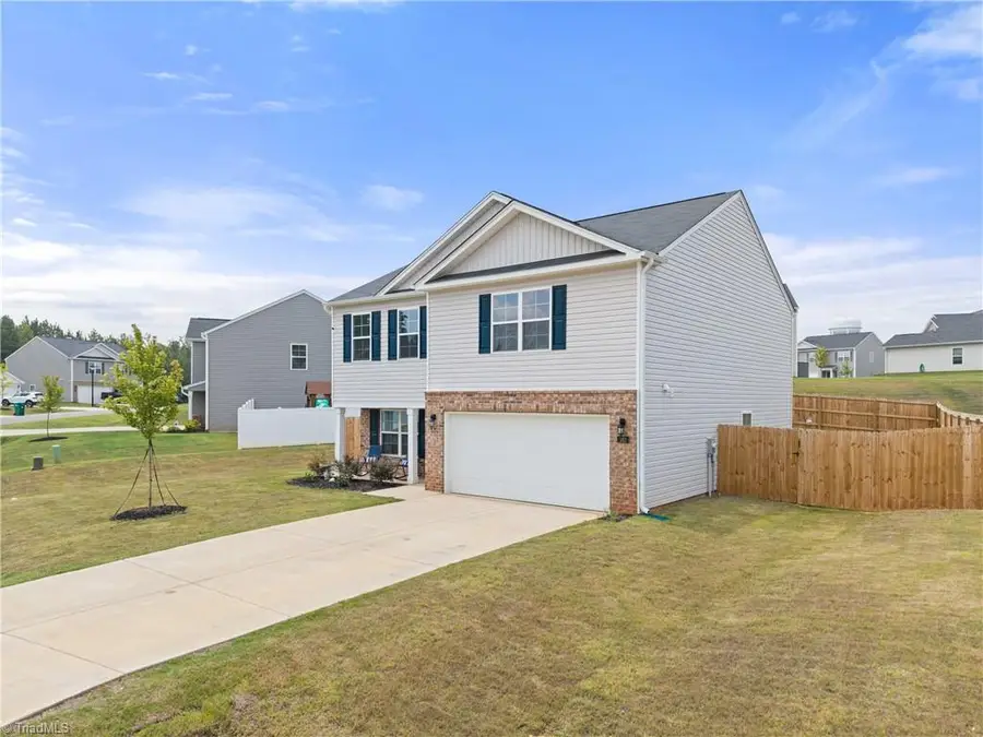 162 East Farm Loop, Stokesdale, NC 27537 - #3