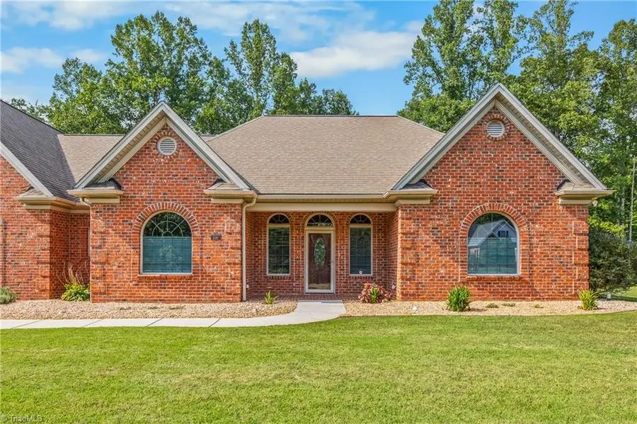 1080 Nauvoo Ridge Drive, Tobaccoville, NC 27050 - #3