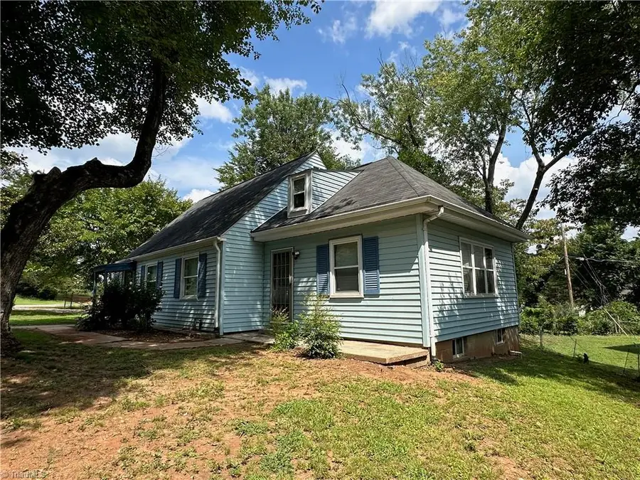 1012 Louise Road, Winston Salem, NC 27107 - #2