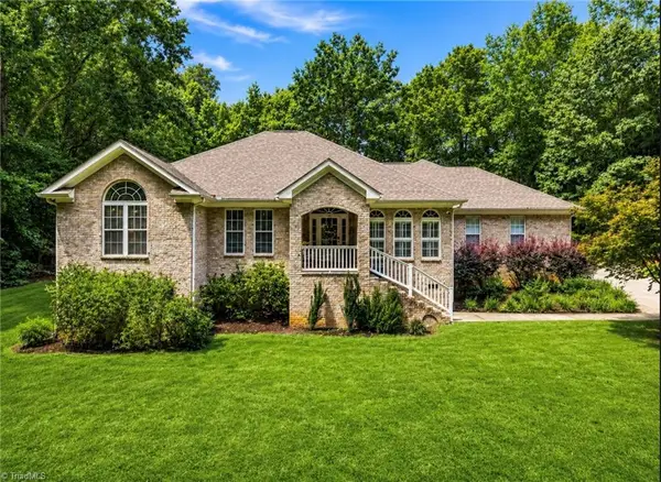 5823 Big Oak Way, Randleman, NC 27317