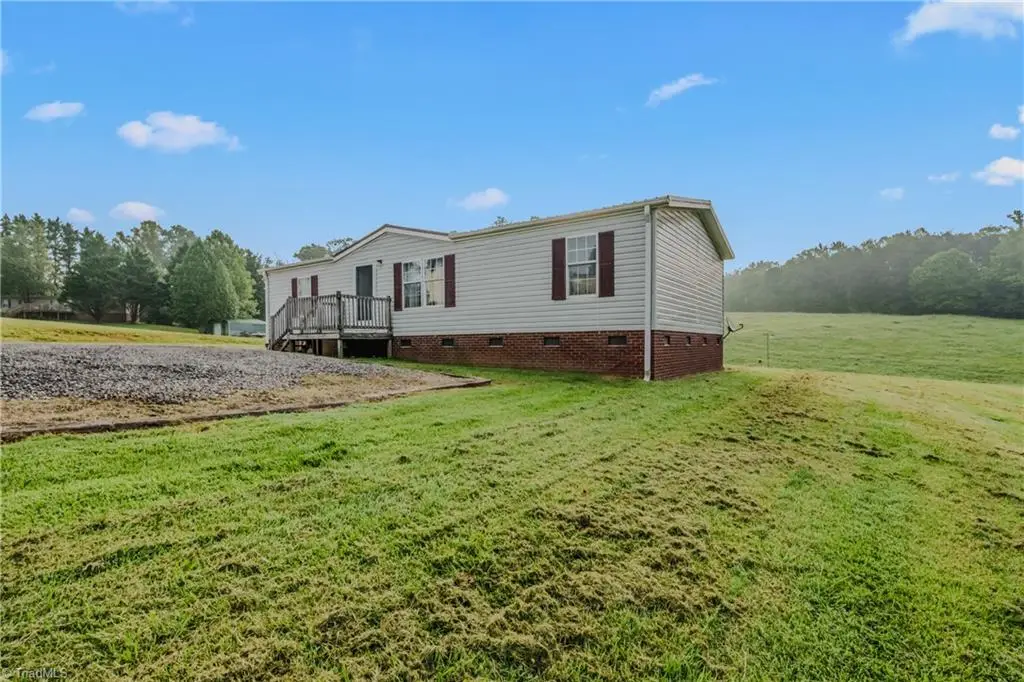 171 Clover Lane, Mount Airy, NC 27030 - #1