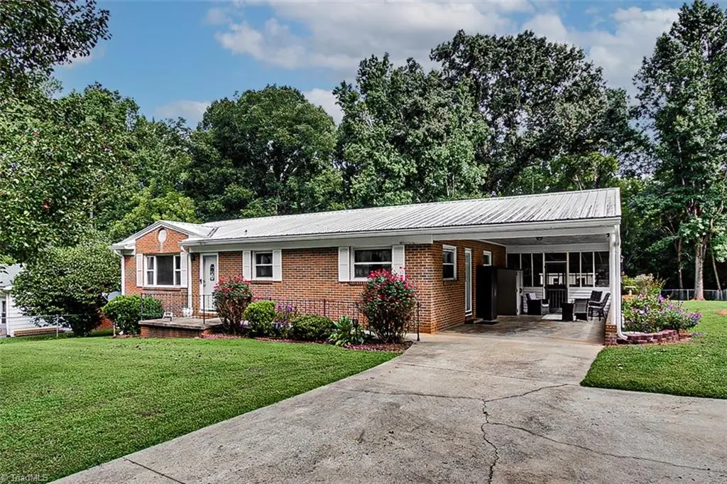 4667 Huntingwood Road, Ramseur, NC 27316 - #1