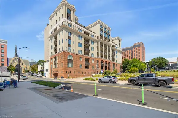 1 Park Vista Lane, Winston-Salem, NC 27101