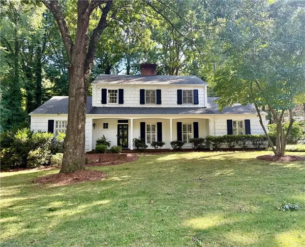 612 Peachtree Street, Lexington, NC 27292