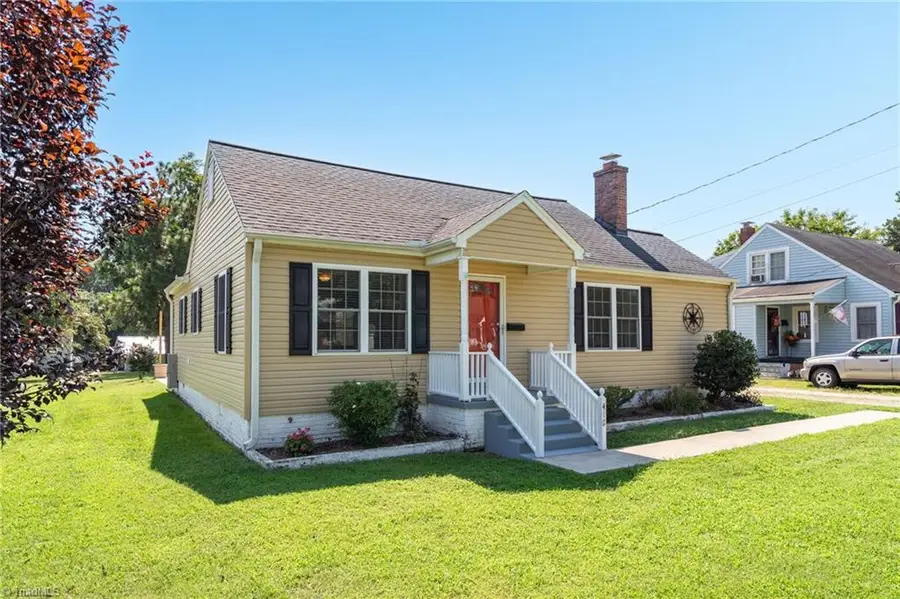 418 S Maple Street, Graham, NC 27253 - #3