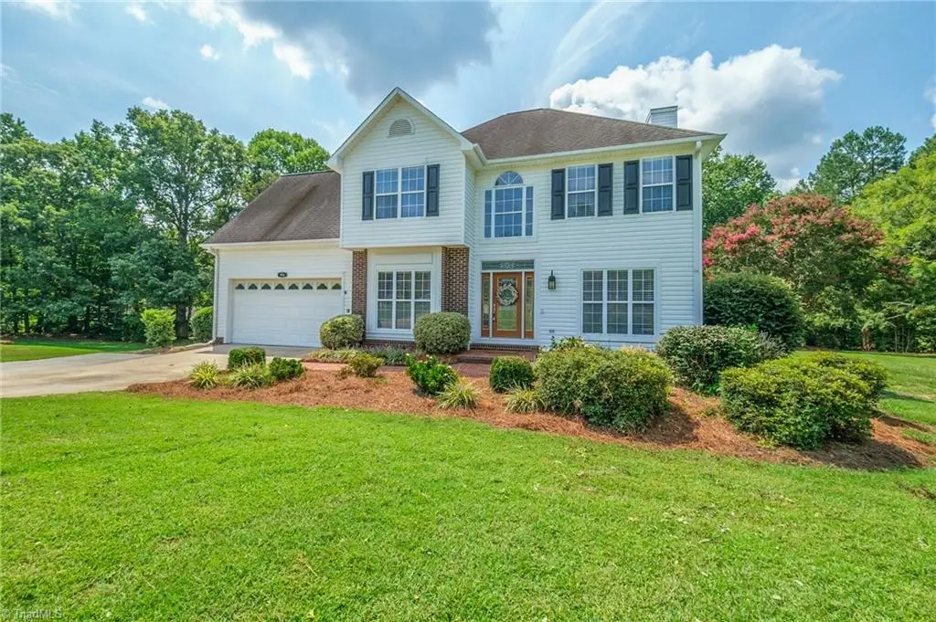 416 Pinnix Drive, Lexington, NC 27295 - #1