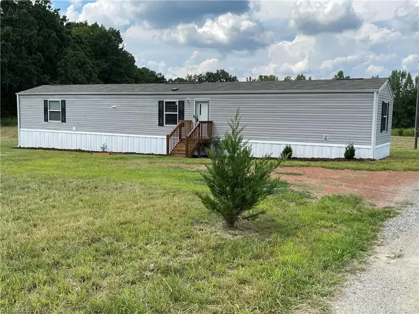 200 Beam Drive, Thomasville, NC 27360