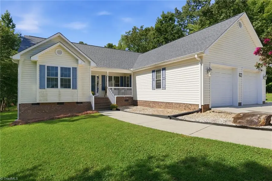 102 Silver Fox Lane, Randleman, NC 27317 - #2