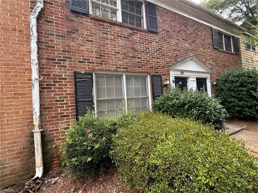 2811 Bleeker Square #E, Winston Salem, NC 27106 - #2