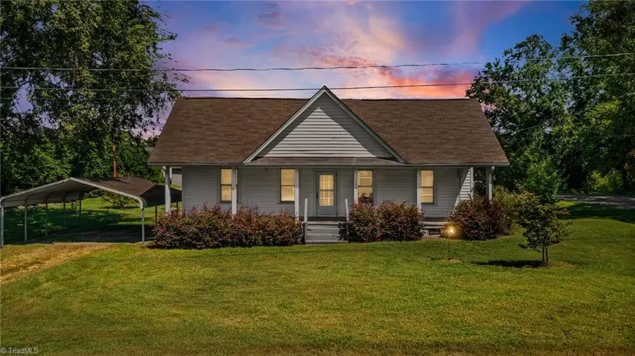 130 Loop Street, Mocksville, NC 27028 - #2