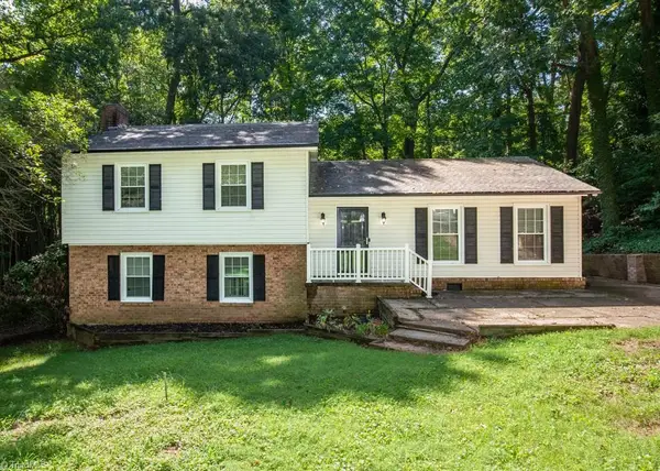 5809 Carriage Lane, Greensboro, NC 27410