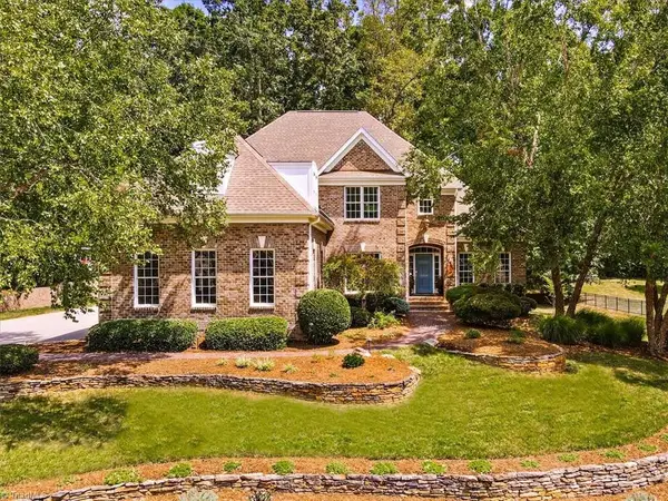 8238 Ipswich Court, Summerfield, NC 27358