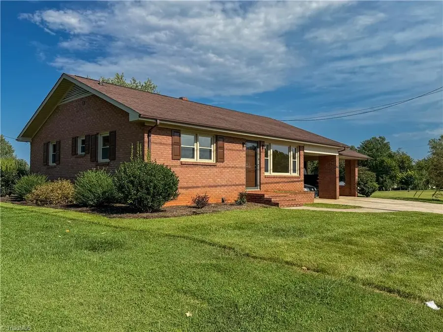 3028 Sparta Road, North Wilkesboro, NC 28659 - #2