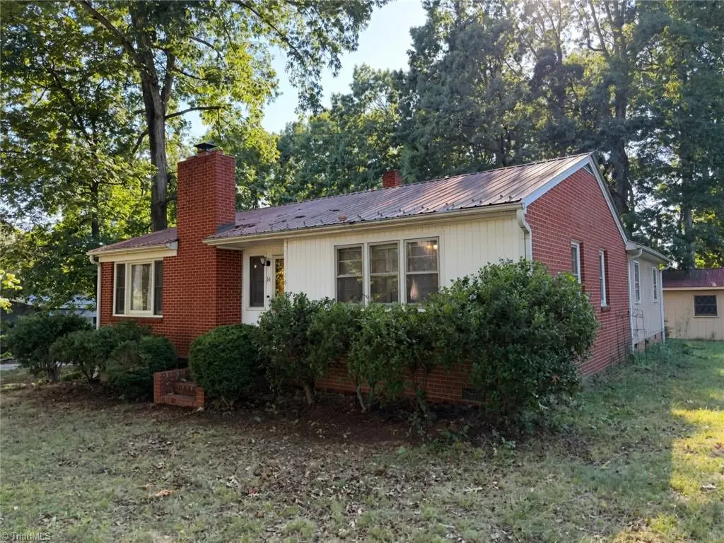 16 Vivian Street, Thomasville, NC 27360 - #1