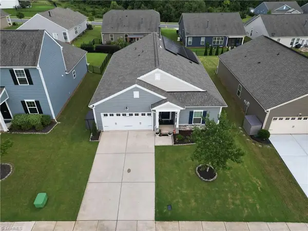 179 Willow Valley Drive, Mooresville, NC 28115