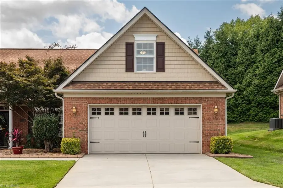 196 Freemont Drive, Thomasville, NC 27360 - #2