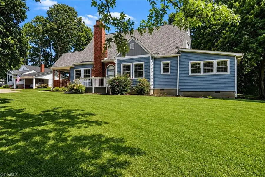 933 E King Street, King, NC 27021 - #3