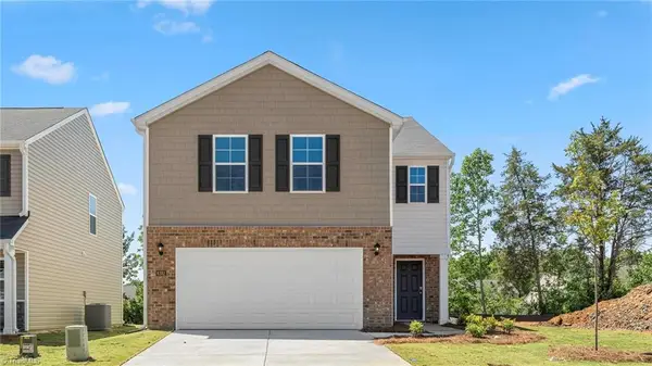 622 Beechwood Circle, Thomasville, NC 27360
