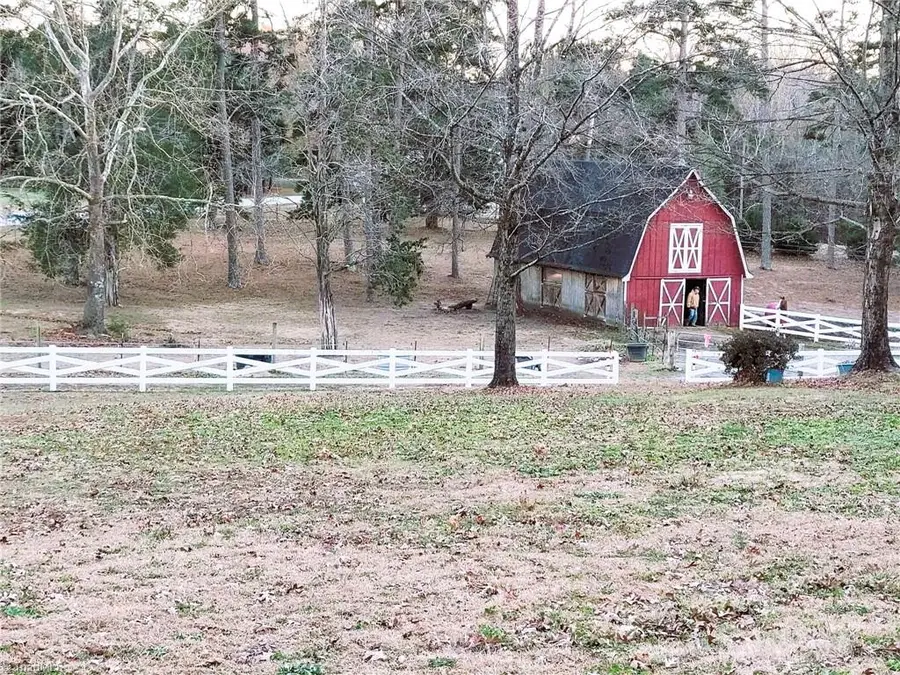 1753 Smith Farm Road, Lexington, NC 27292 - #2