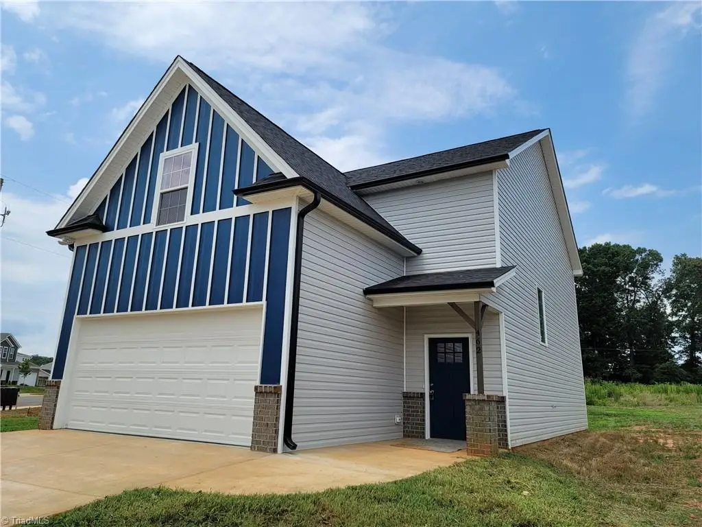 462 Everidge Road, Winston Salem, NC 27103 - #1