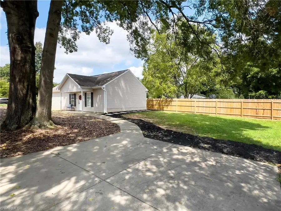 865 Ridgeview Avenue, Winston Salem, NC 27127 - #3